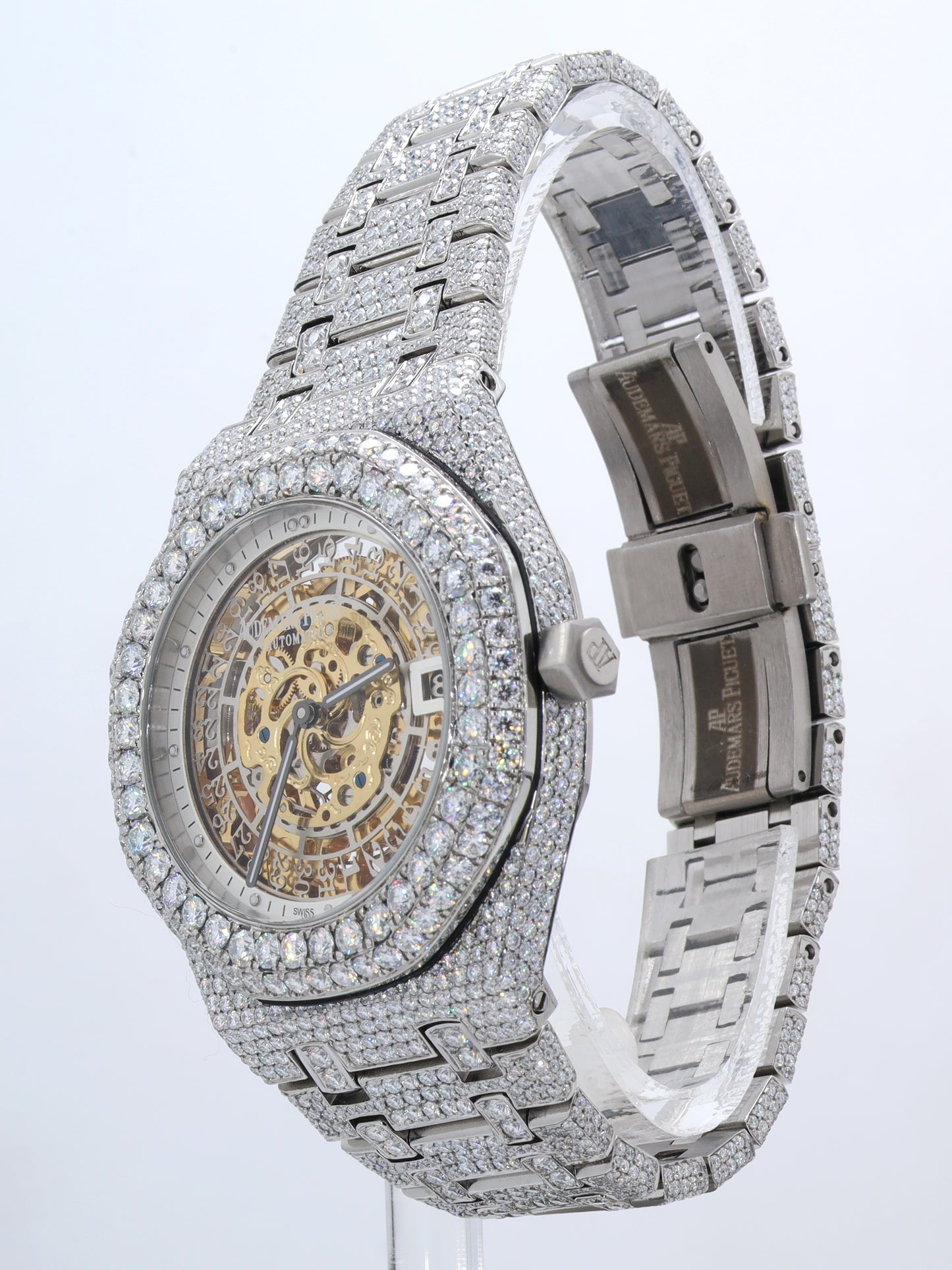 Luxury Men's Diamond Watch