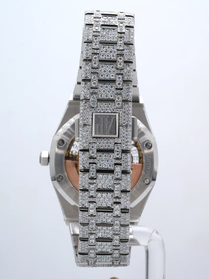 Luxury Men's  Diamond  Watch